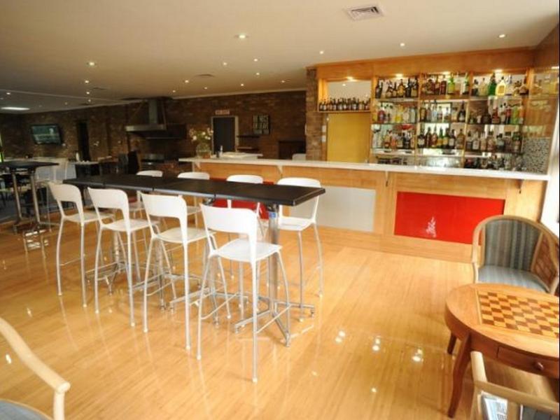 Farnham Court Motel And Restaurant Morwell Ngoại thất bức ảnh