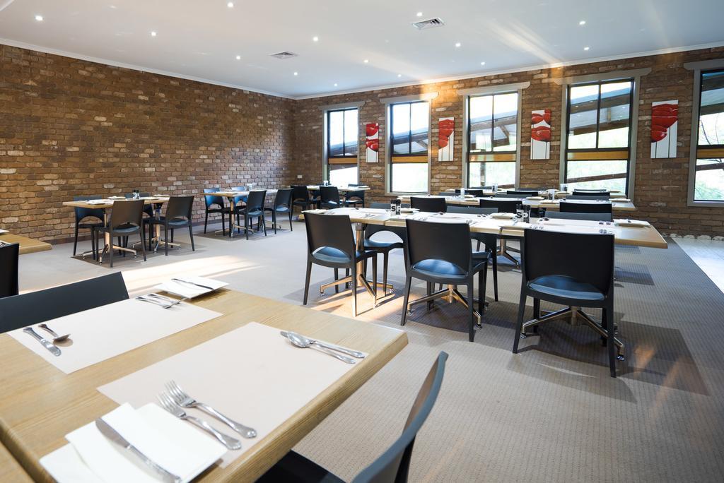 Farnham Court Motel And Restaurant Morwell Ngoại thất bức ảnh